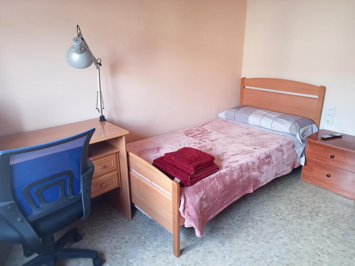 Habitacio S Cal Kim Hotel Martorell Luaran gambar